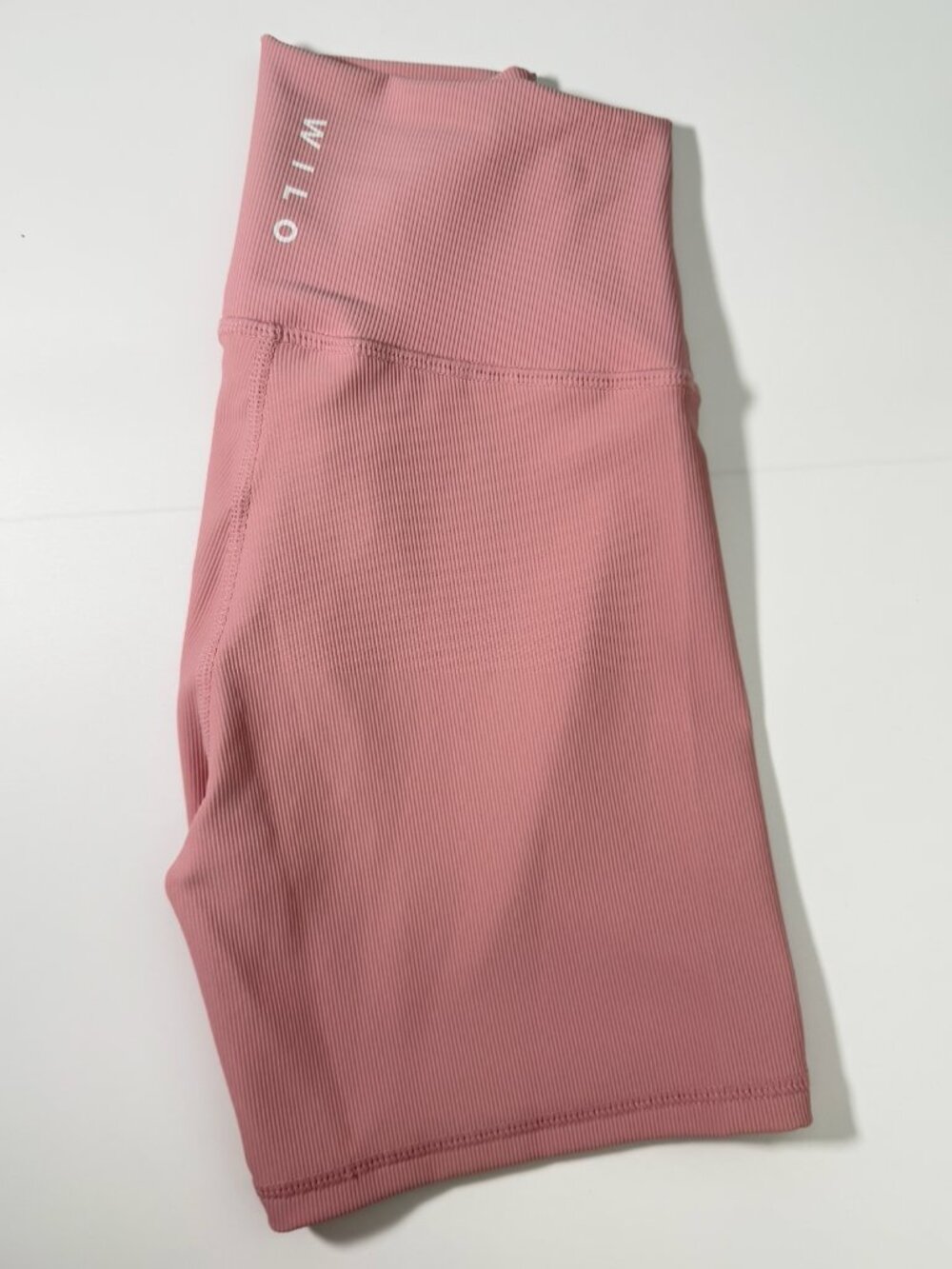 WILO THE LABEL Pilates Bow Crew & Shorts Blush Small NWT 2-Piece Lounge Set - Picture 11 of 11